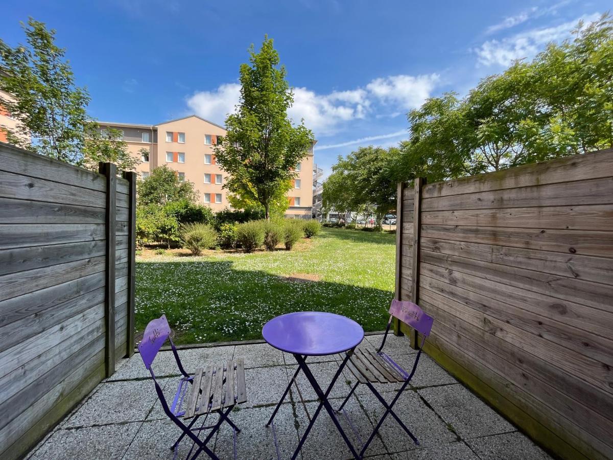 Acajou, Studio Avec Terrasse Et Parking Prive Caen Zewnętrze zdjęcie